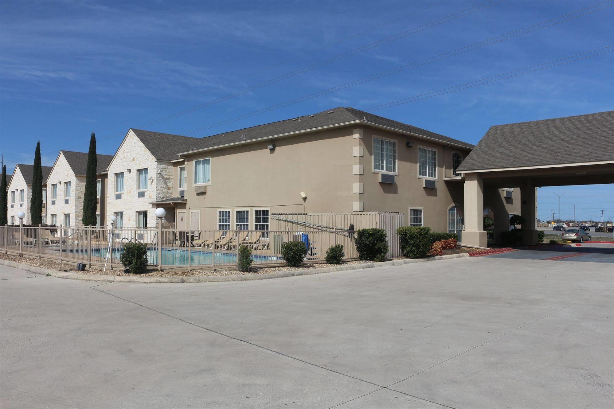 Comfort Suites New Braunfels Exterior photo