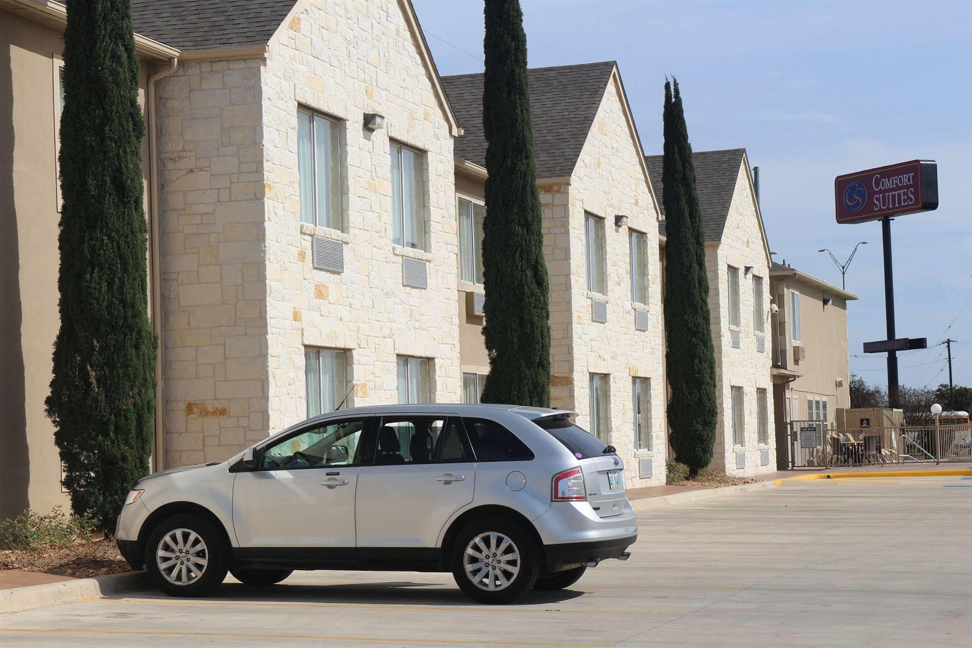 Comfort Suites New Braunfels Exterior photo